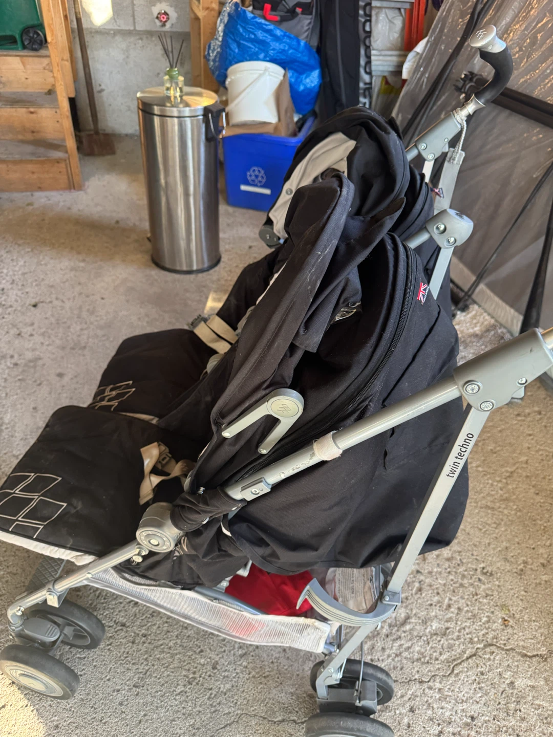 Maclaren Twin Techno double stroller