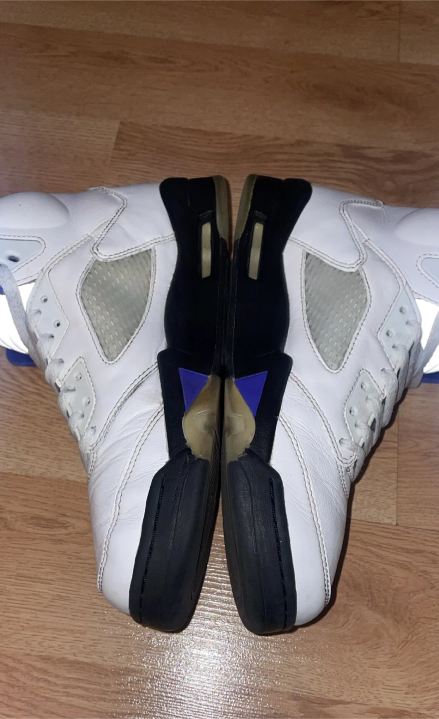Size 8.5 men’s Jordan 5 30$ - photo 4