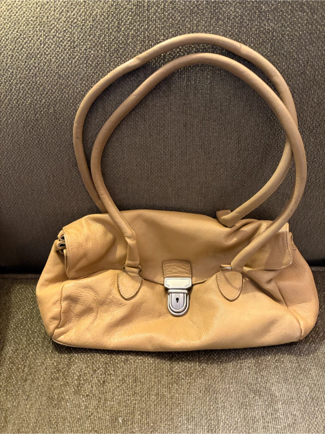 LB Browns Tan Leather Shoulder Bag