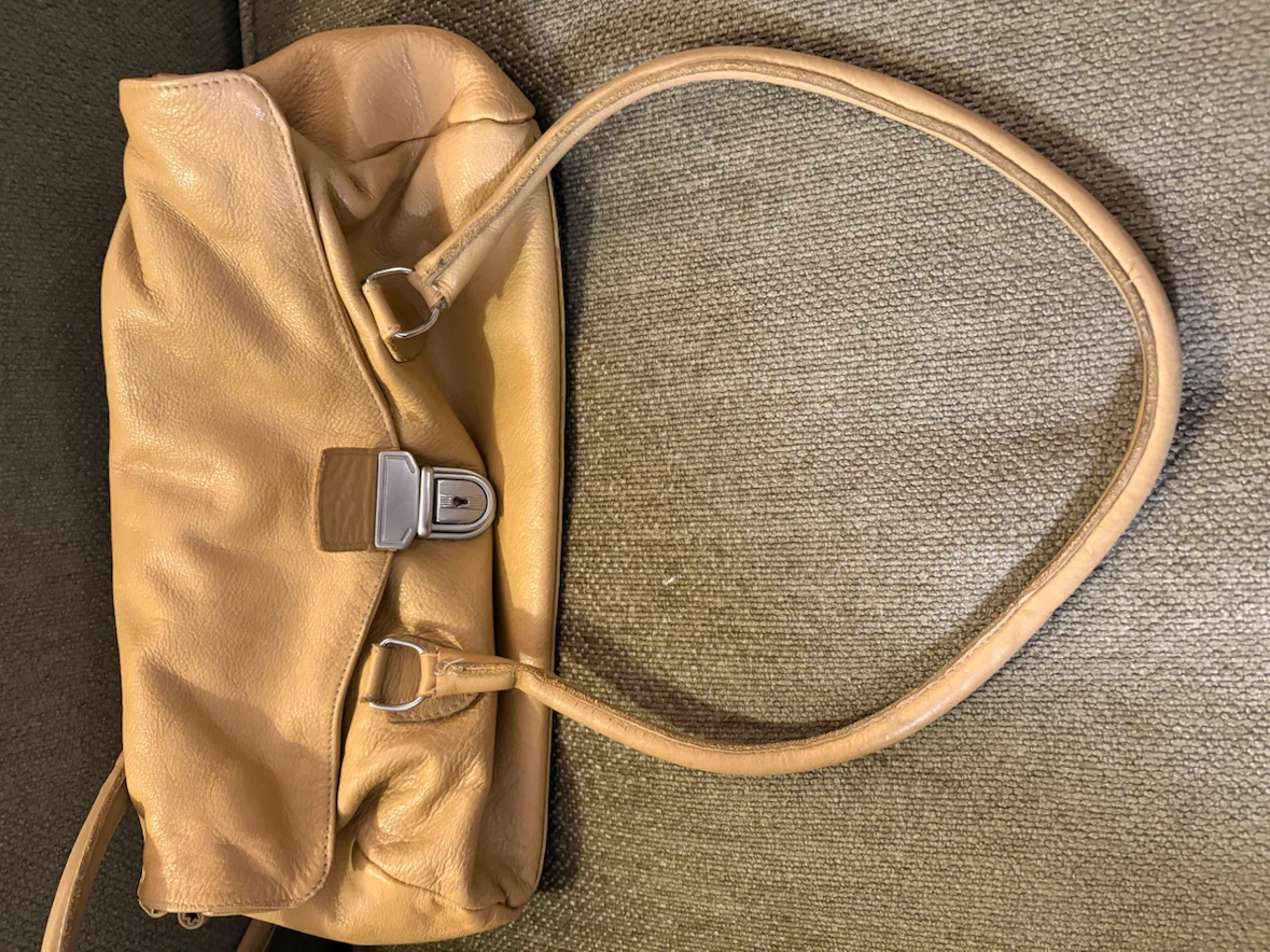 LB Browns Tan Leather Shoulder Bag - photo 4