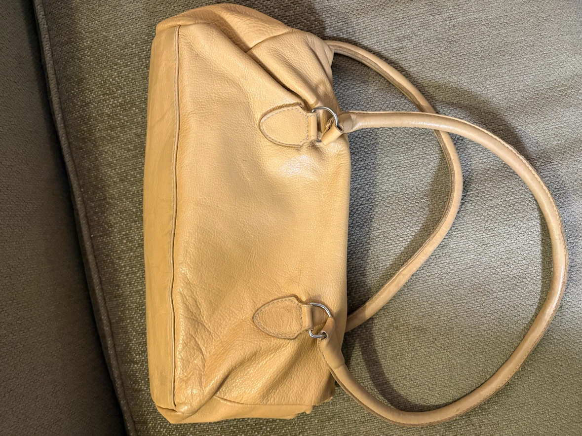 LB Browns Tan Leather Shoulder Bag - photo 5