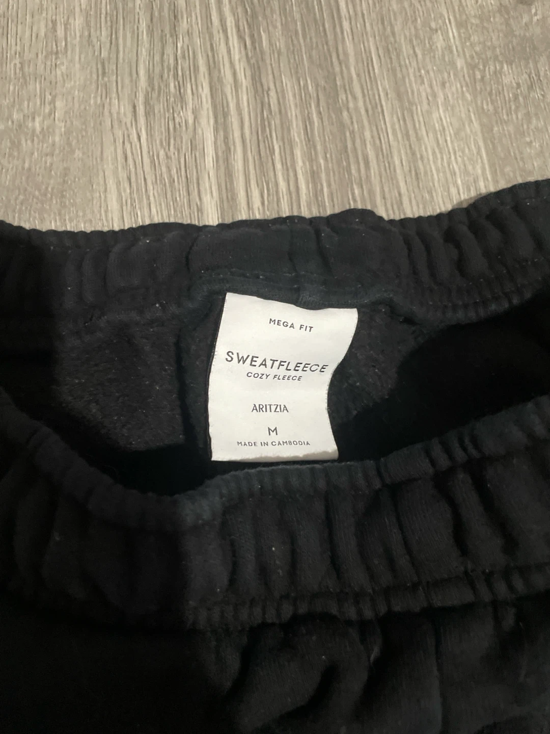 Aritzia Sweatfleece Mega Sweatpants Black - photo 3