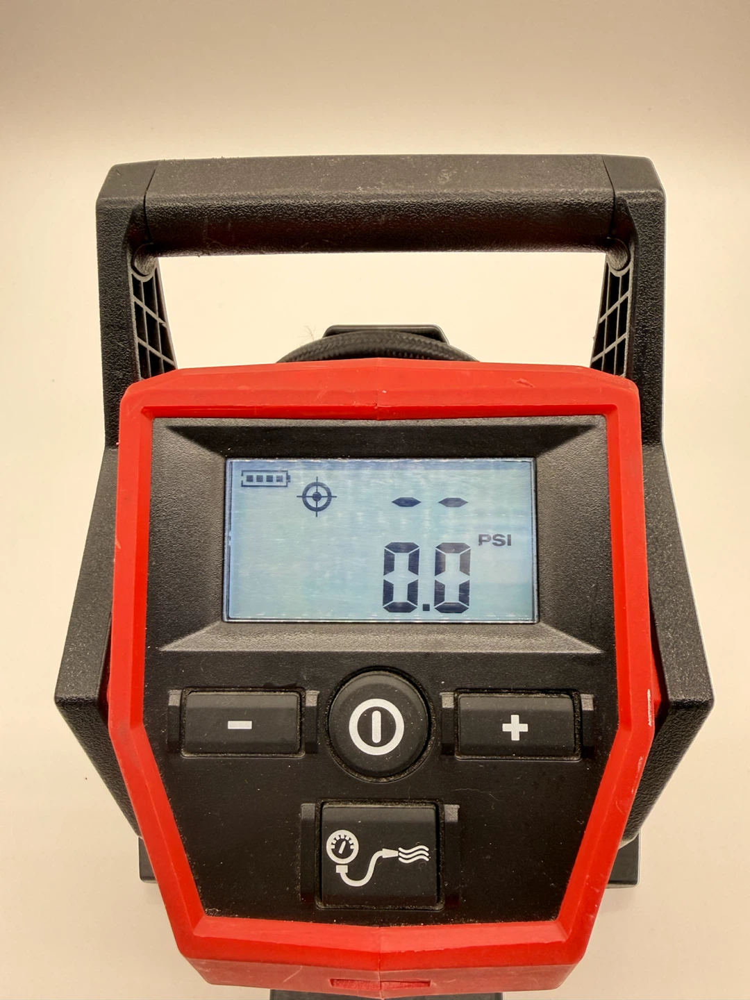 Milwaukee M12 Lithium-Ion Cordless Compact Inflator 2475-20 - photo 4