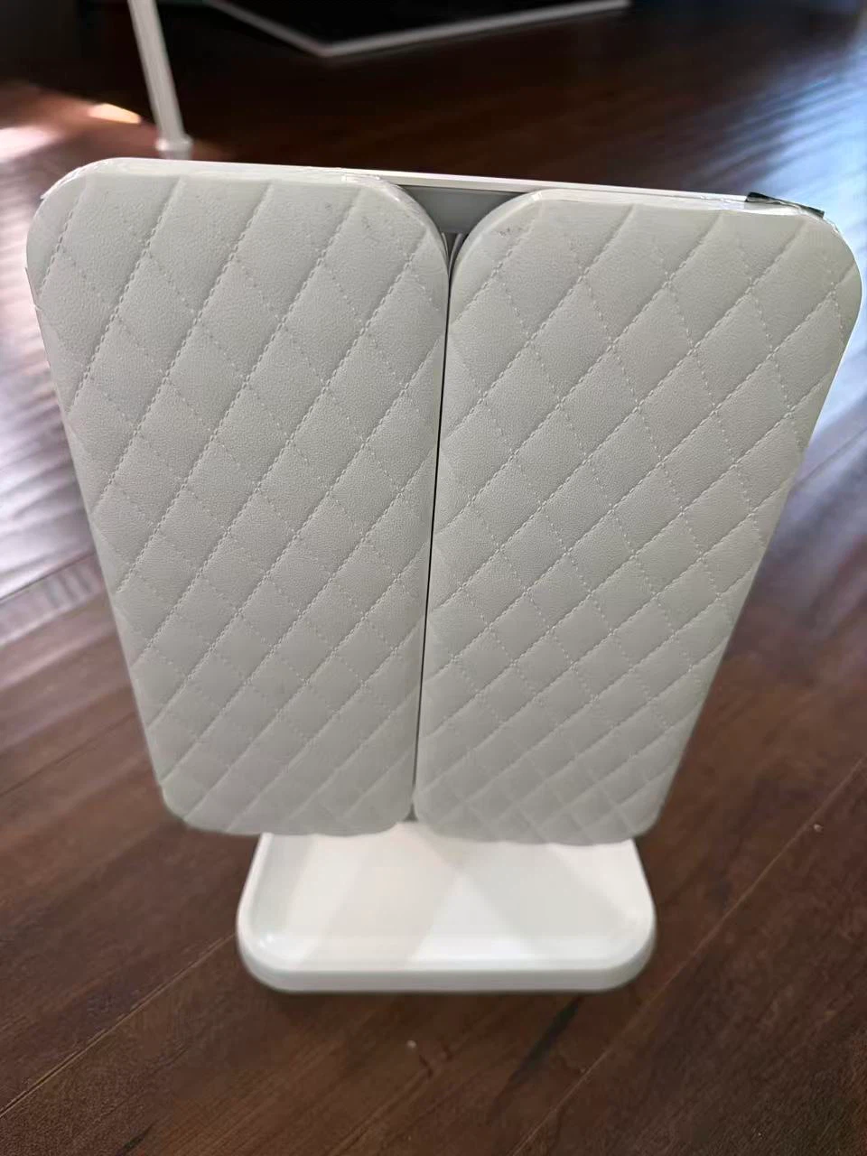 White LED Tri-Fold Makeup Mirror