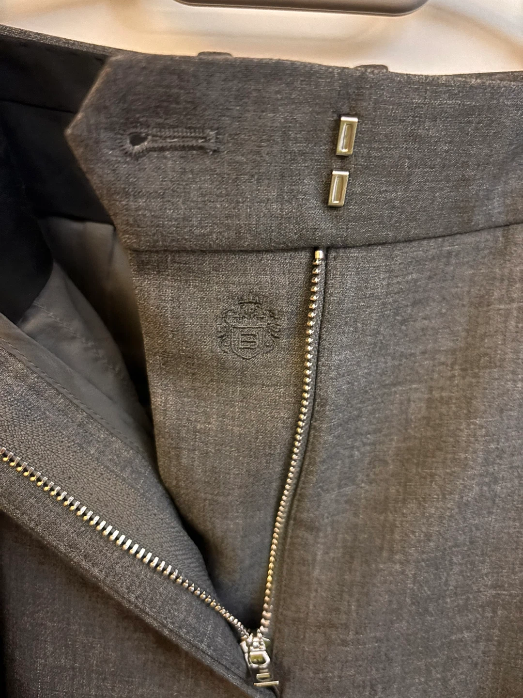 Aritzia Grey Tailored Trousers - photo 5