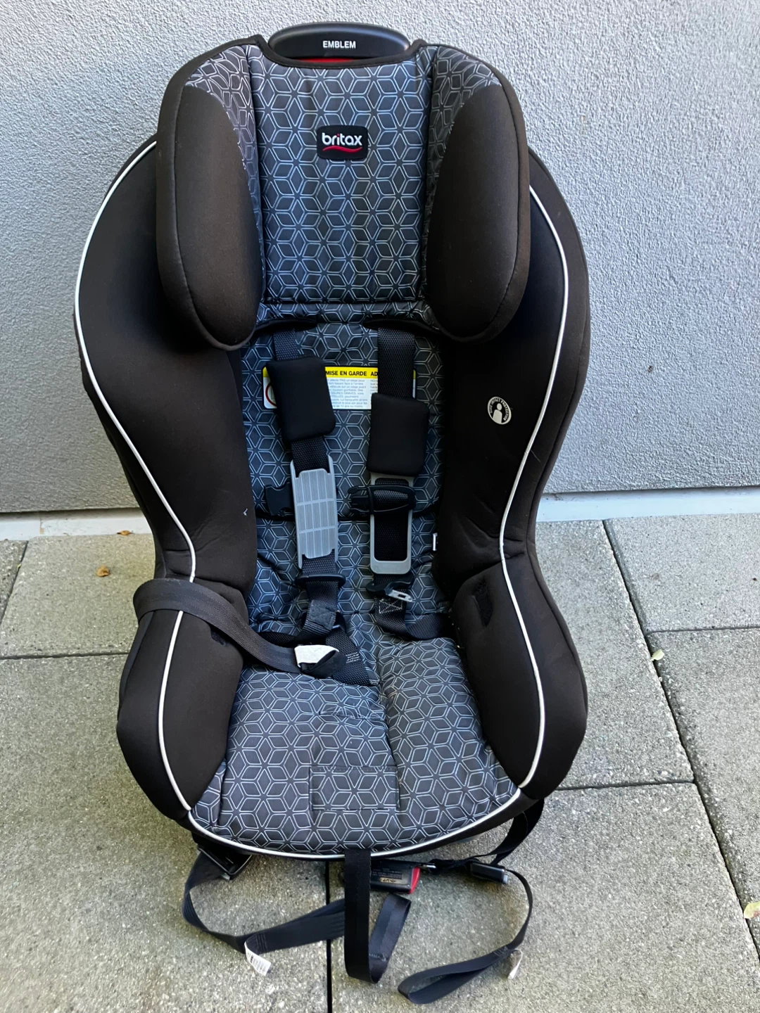 Britax Emblem Convertible Car Seat - photo 3