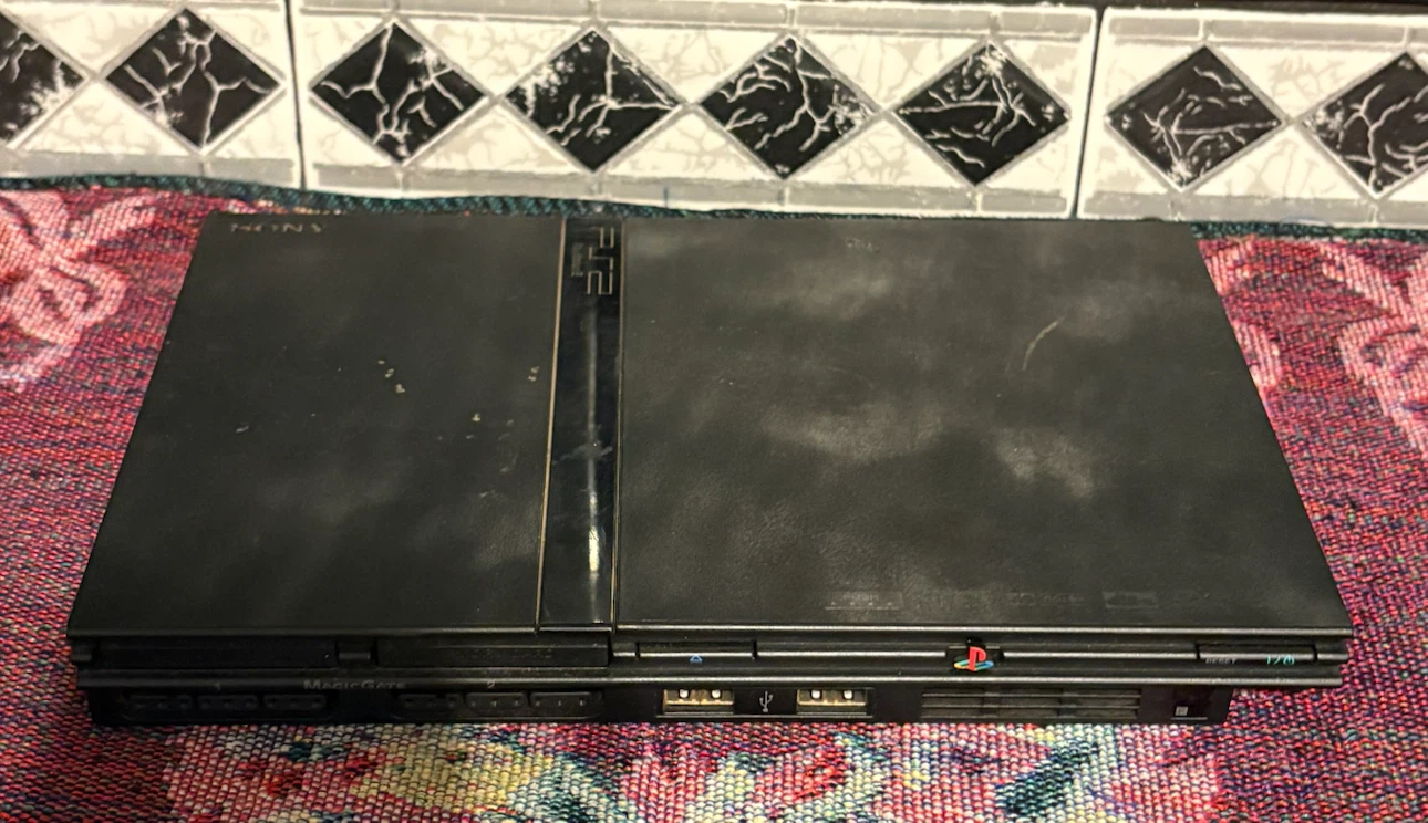 Sony PlayStation 2 Slim Launch Edition Console (SCPH-75001CB) - photo 2