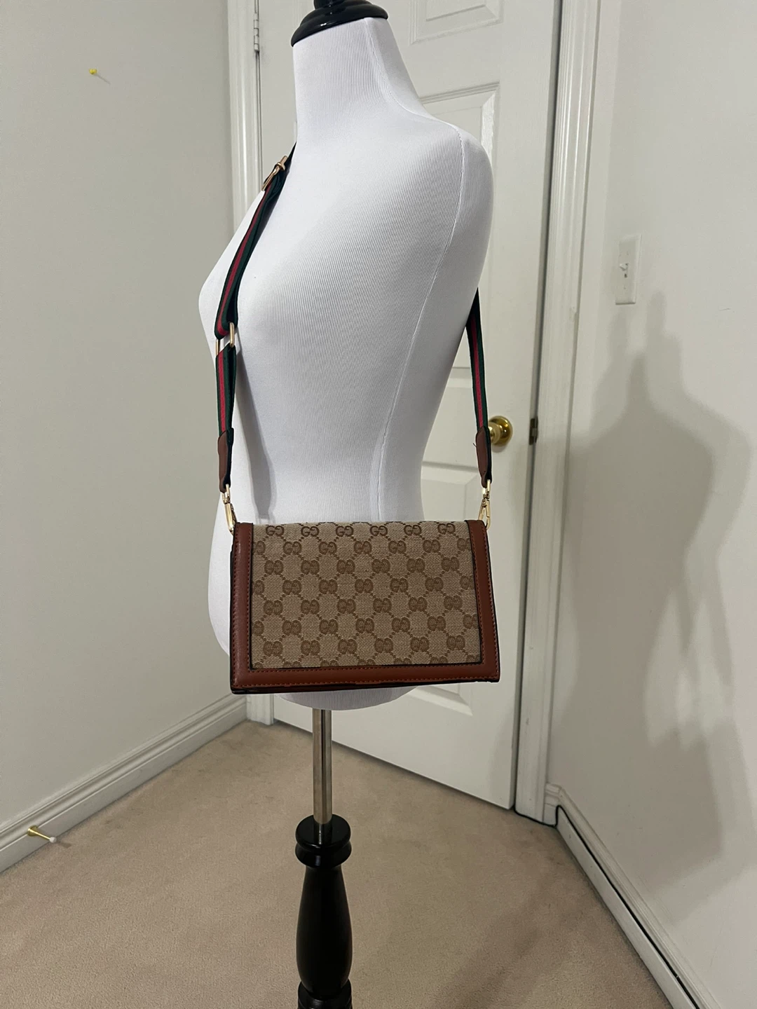 Gucci style canvas and leather cross body bag - photo 3
