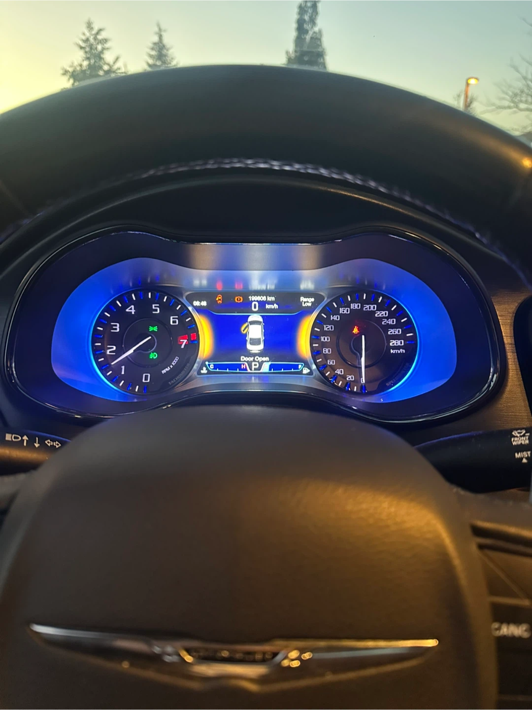 Chrysler 200S Sedan V6 - photo 5