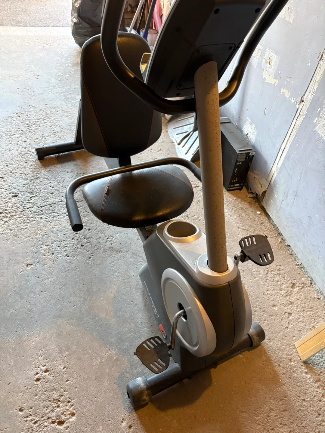 ProForm 110 R Recumbent Exercise Bike - photo 2