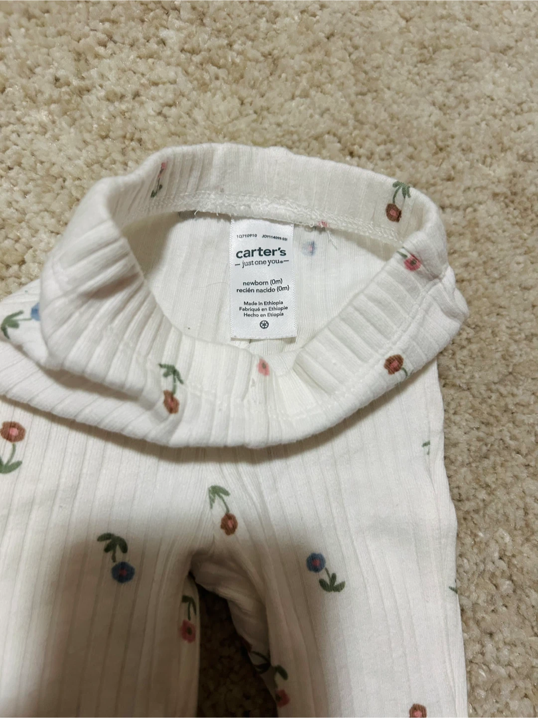 Carter's Floral Ribbed Newborn Leggings - photo 2