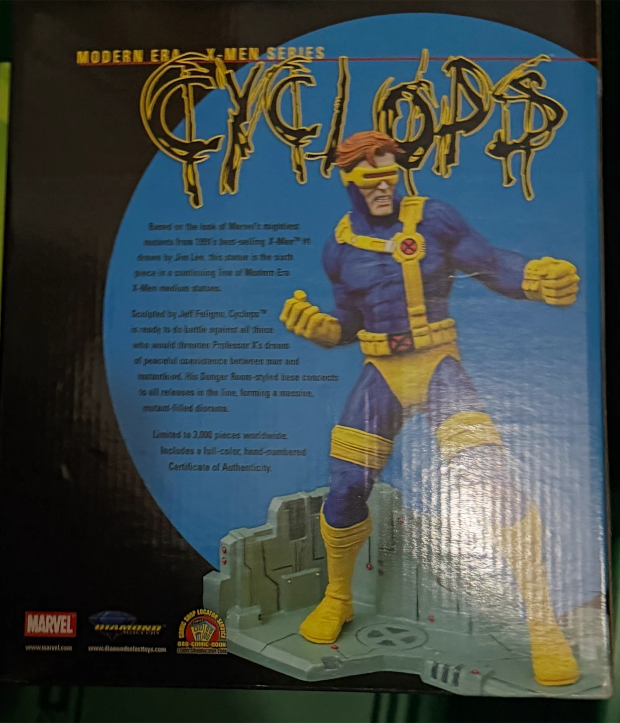 Diamond Select Marvel Cyclops Modern Era X-Men Statue - photo 4