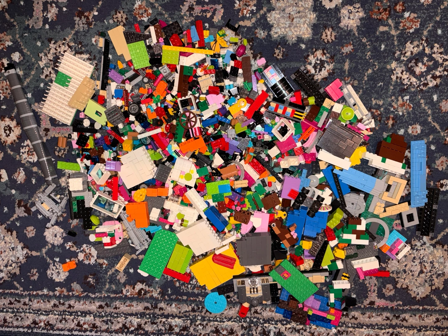 Over 200 pieces of legos