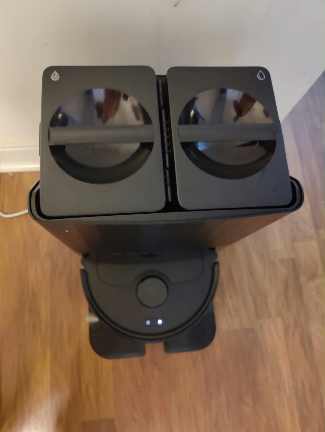 Roborock Qrevo Robot Vacuum and Mop - photo 3