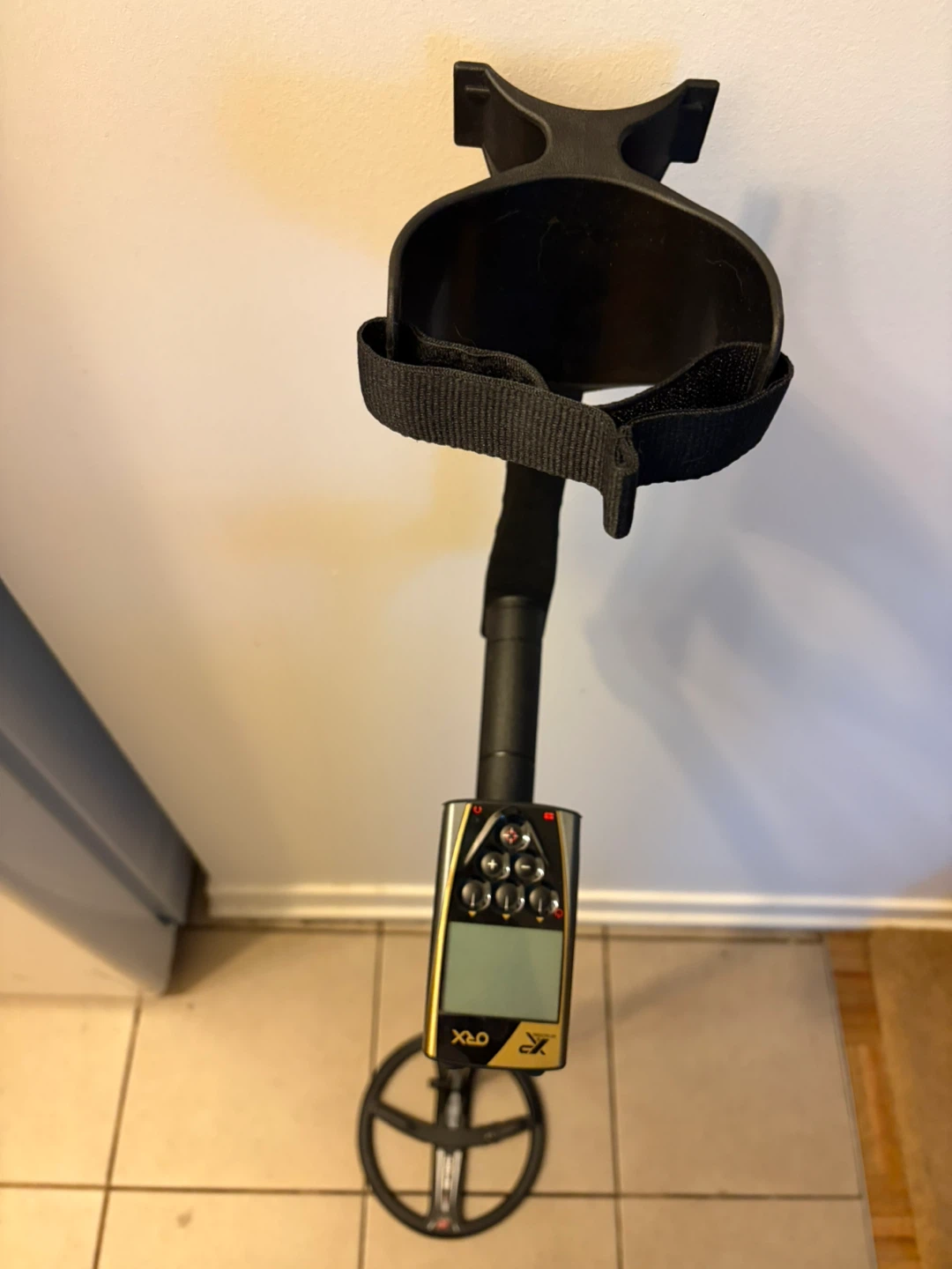 Metal detector - photo 2