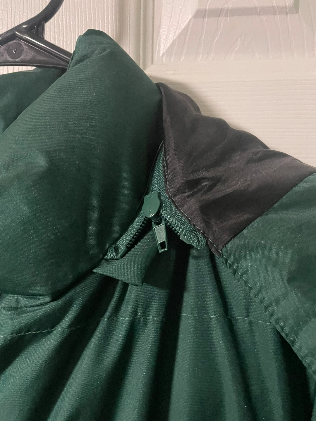 Canada Weather Gear Winter Jacket - Green - Small - photo 3