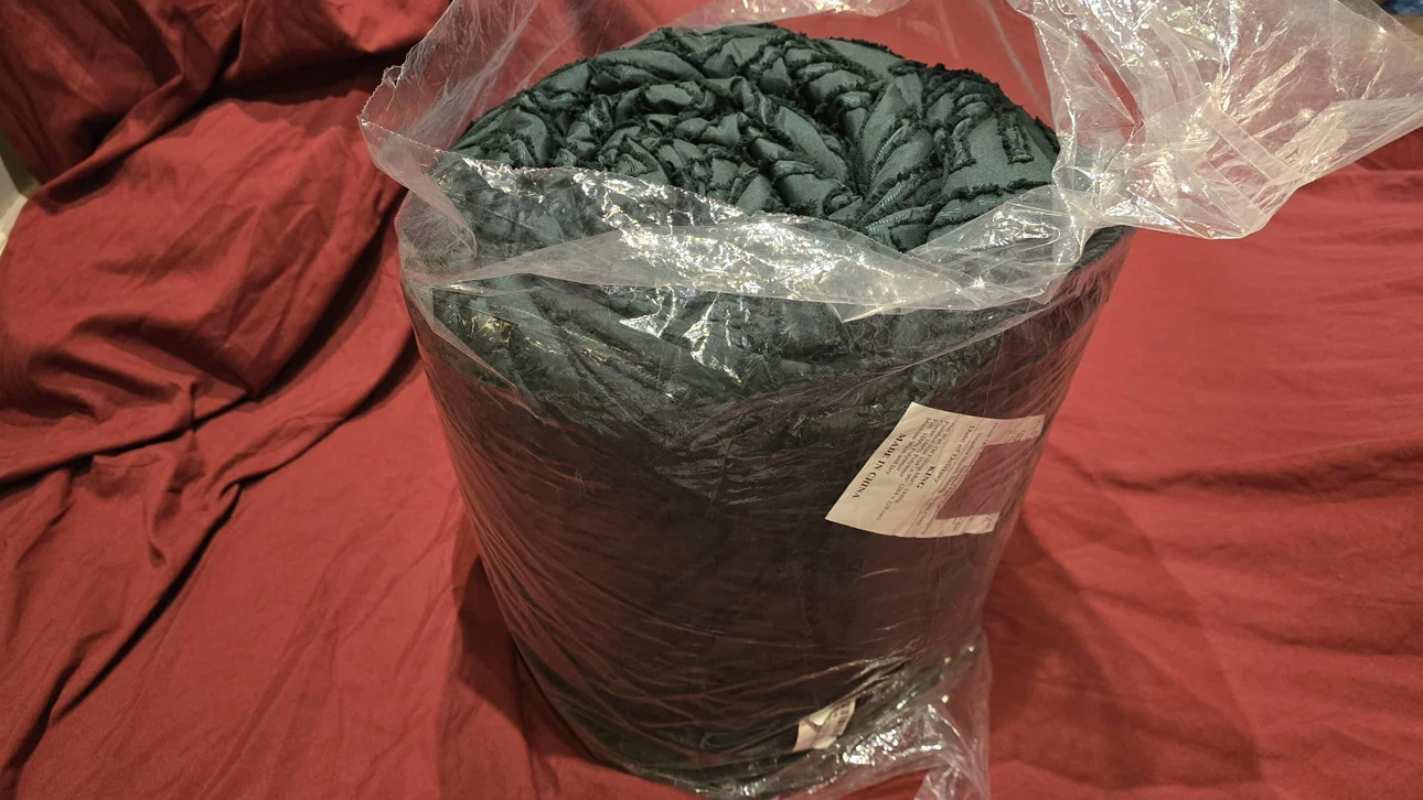 7-Piece Green Bedding Set