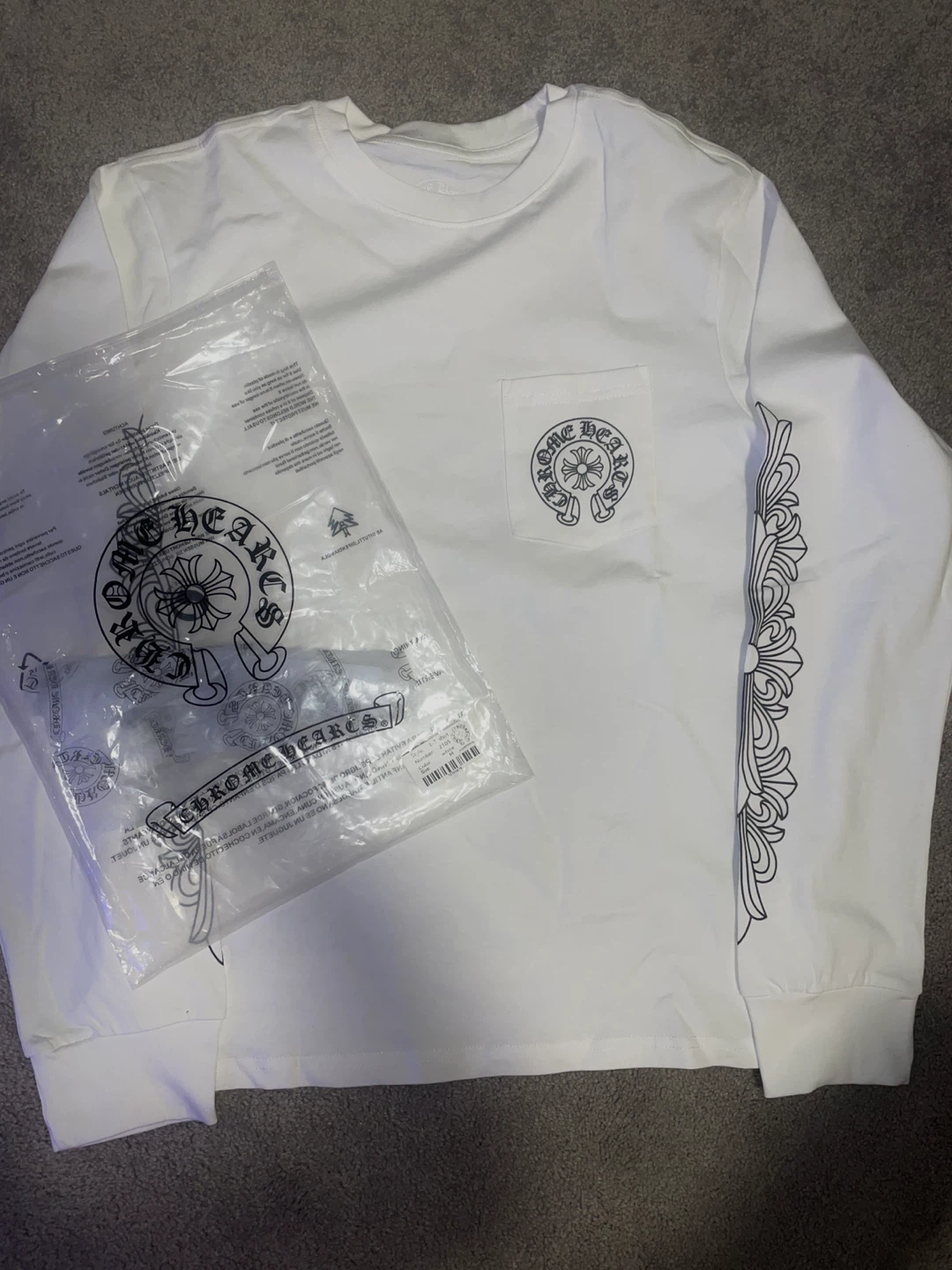 Chrome Hearts Los Angeles Long Sleeve T-Shirt - photo 2
