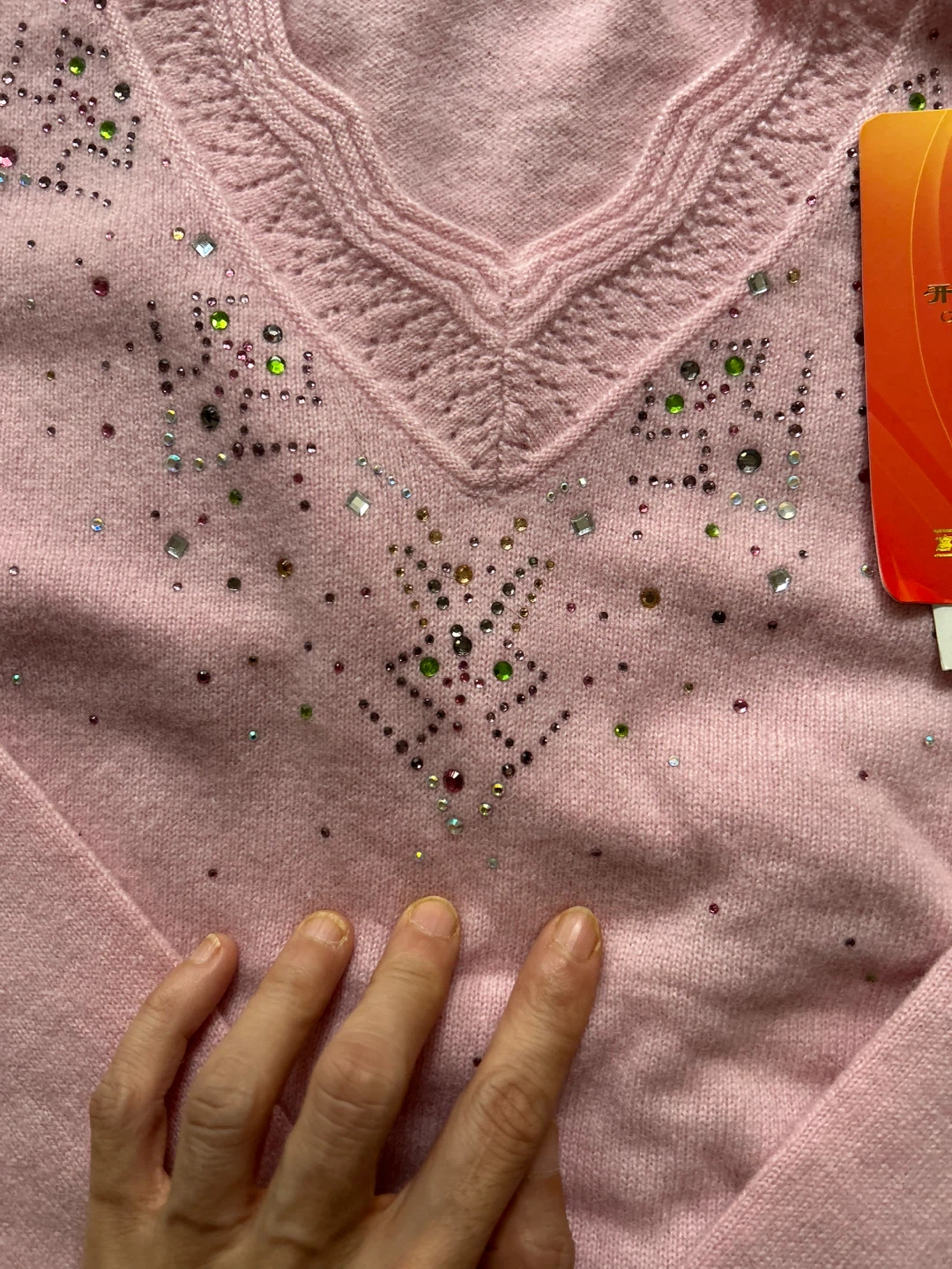 New Cashmere Pink Beaded Sweater Size M - photo 5