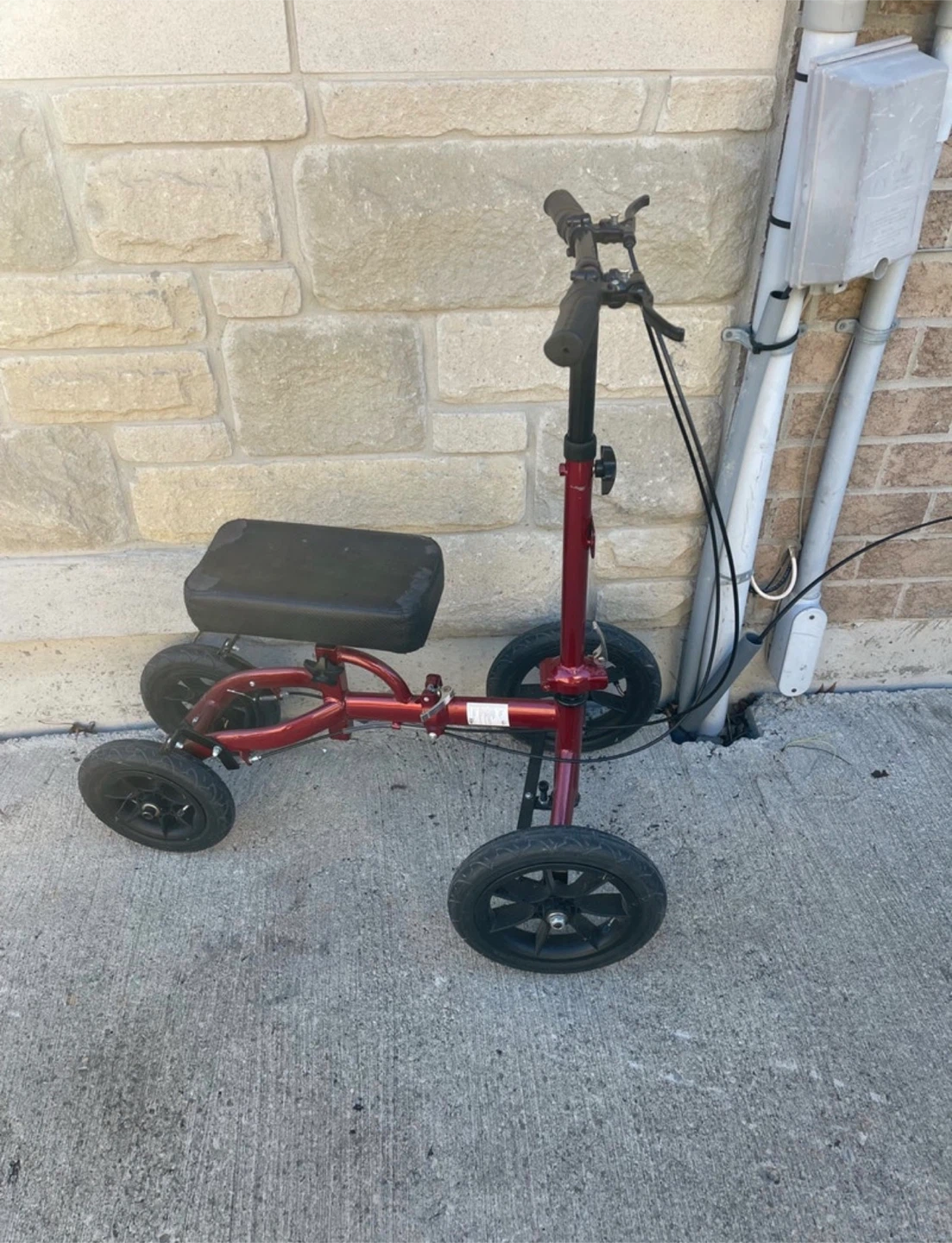HomCom Steerable Knee Scooter - photo 2