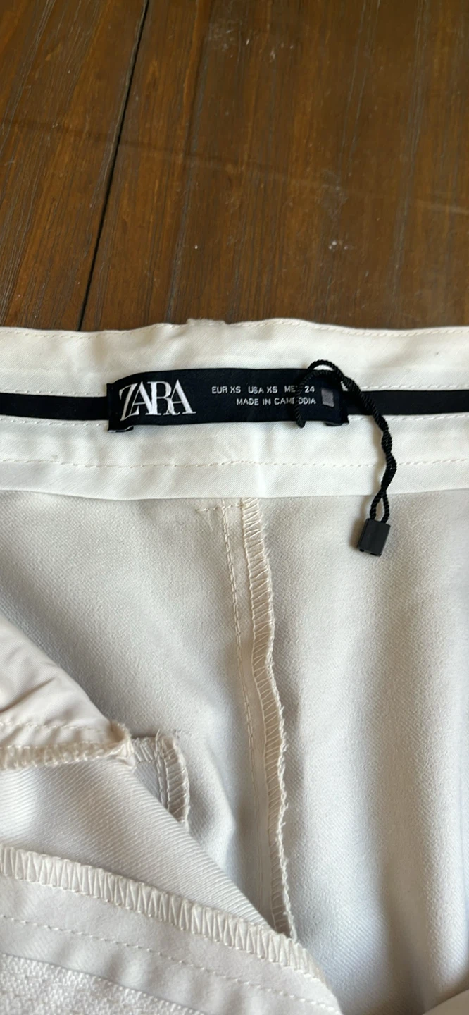 Zara Cream Trousers XS