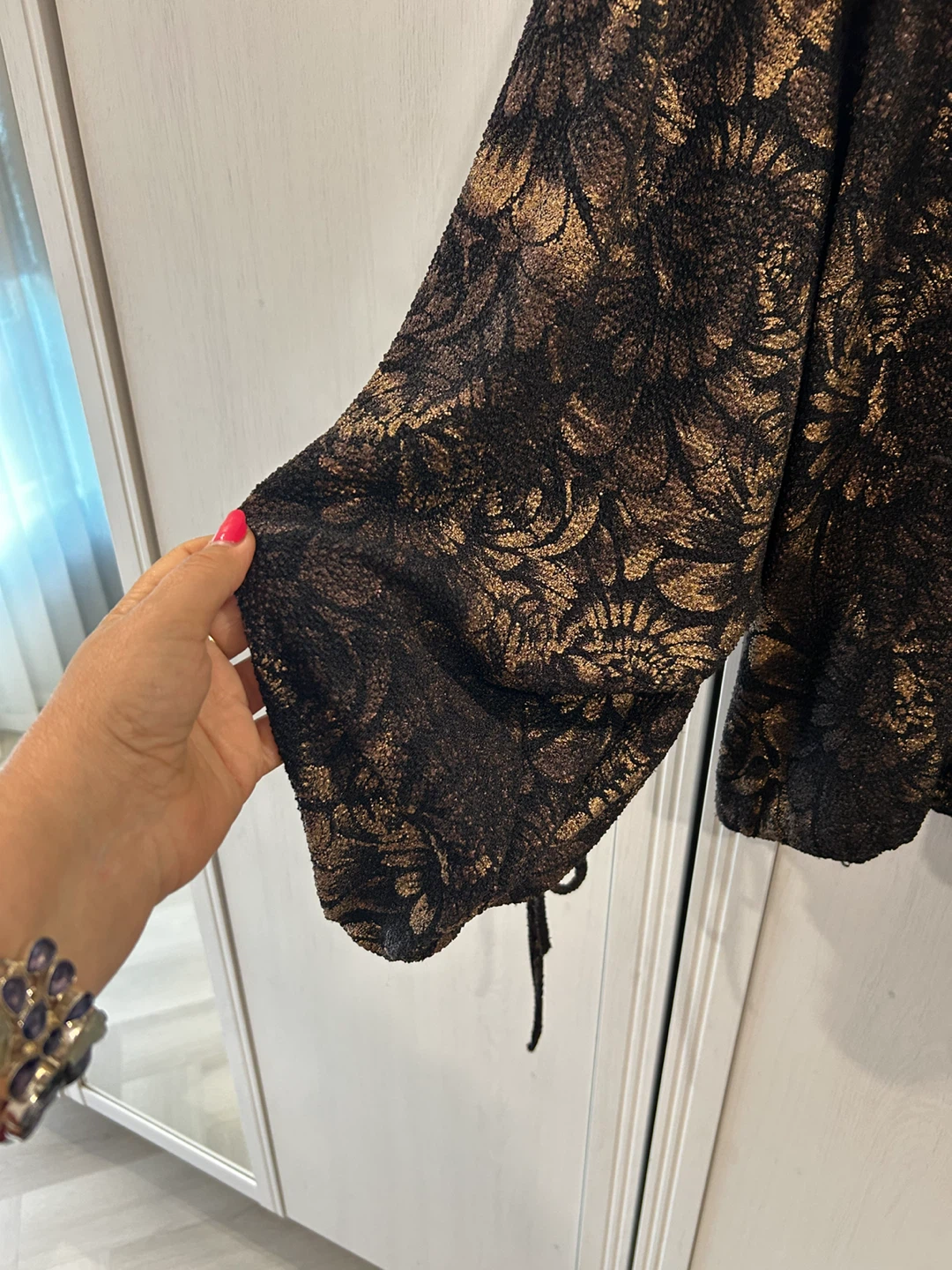 Black and gold floral long sleeve blouse - photo 2