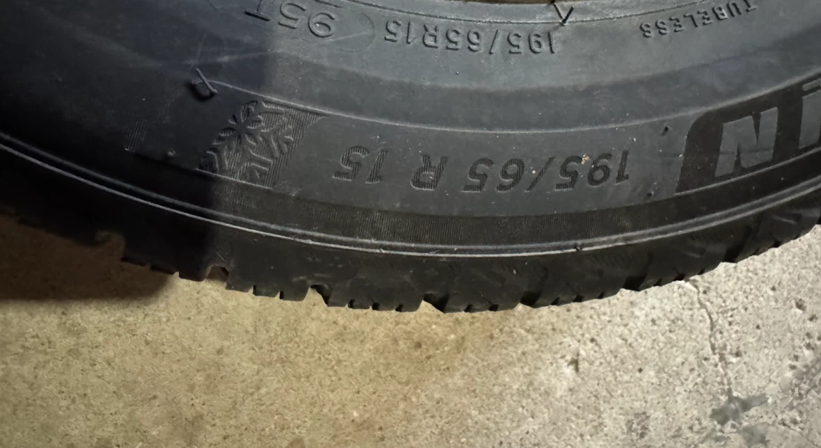 Michelin X-Ice Winter Tires ON Rims 195 - photo 4