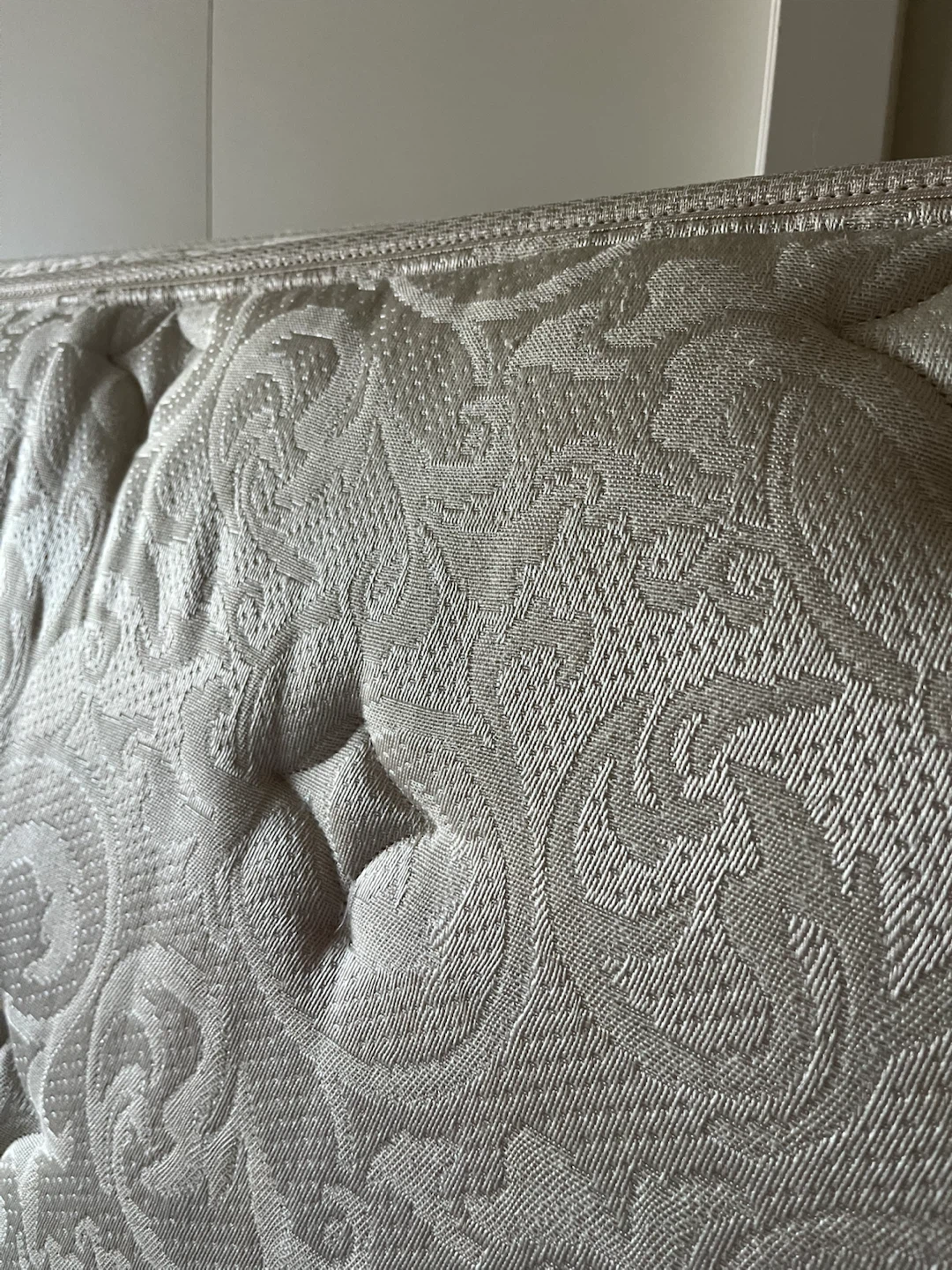 Queen Size Mattress - photo 2