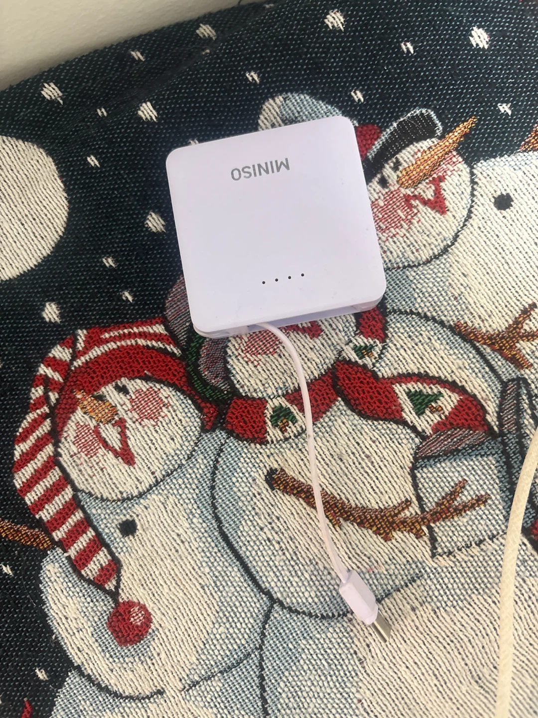 Miniso portable power bank