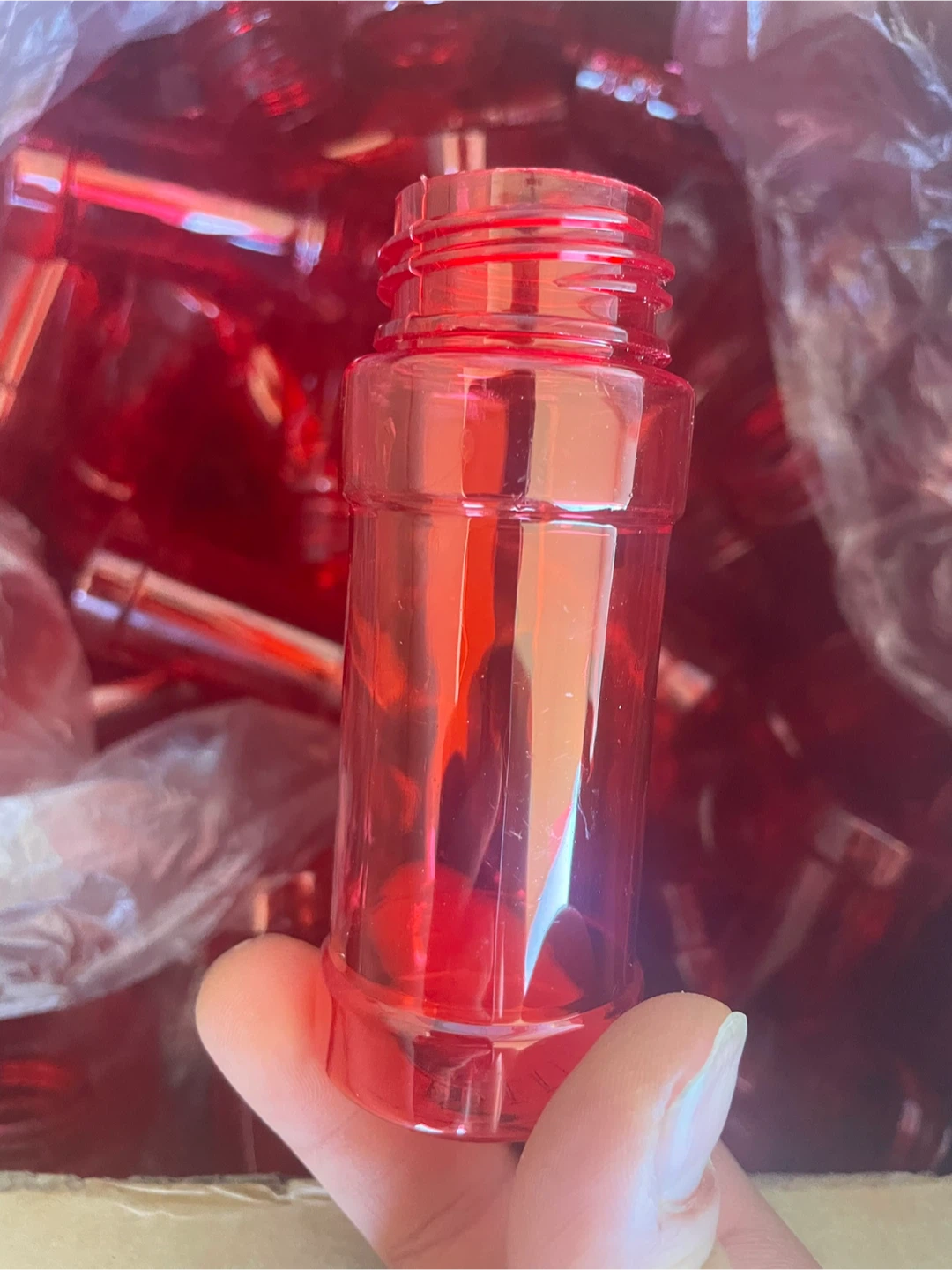 Bulk Red Plastic Spice Jars with Flip-Top Lids - photo 4