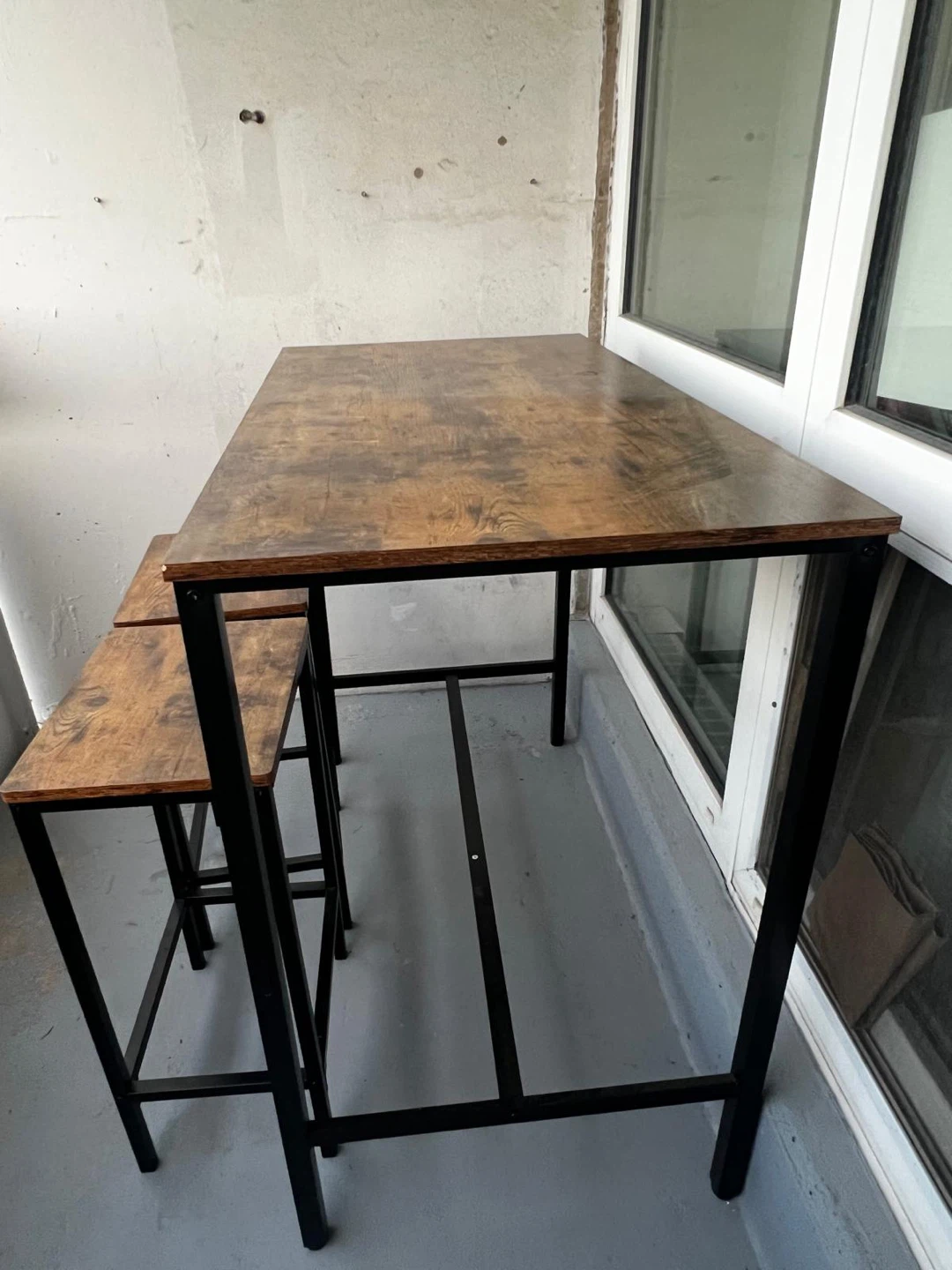 Tall island table / Counter (no stools) - photo 3