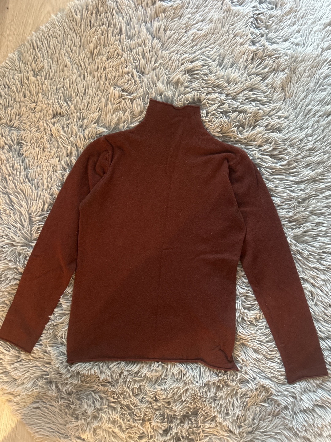 Maroon Turtleneck Long Sleeve Shirt