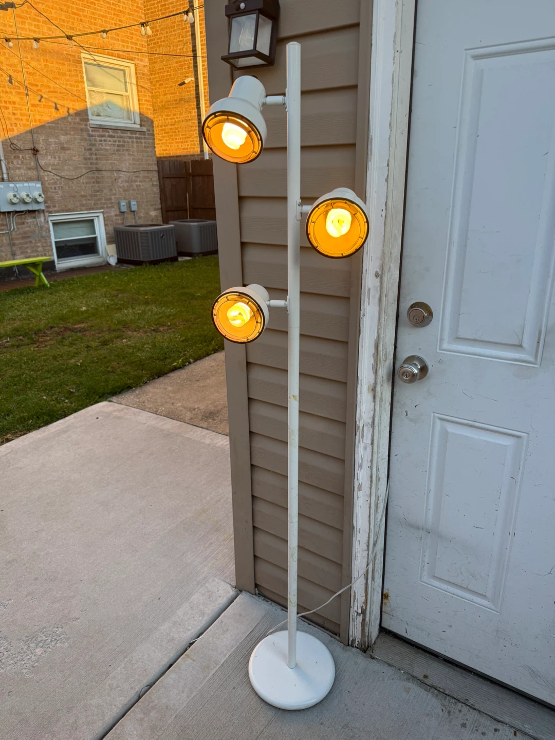White Three-Head Floor Lamp