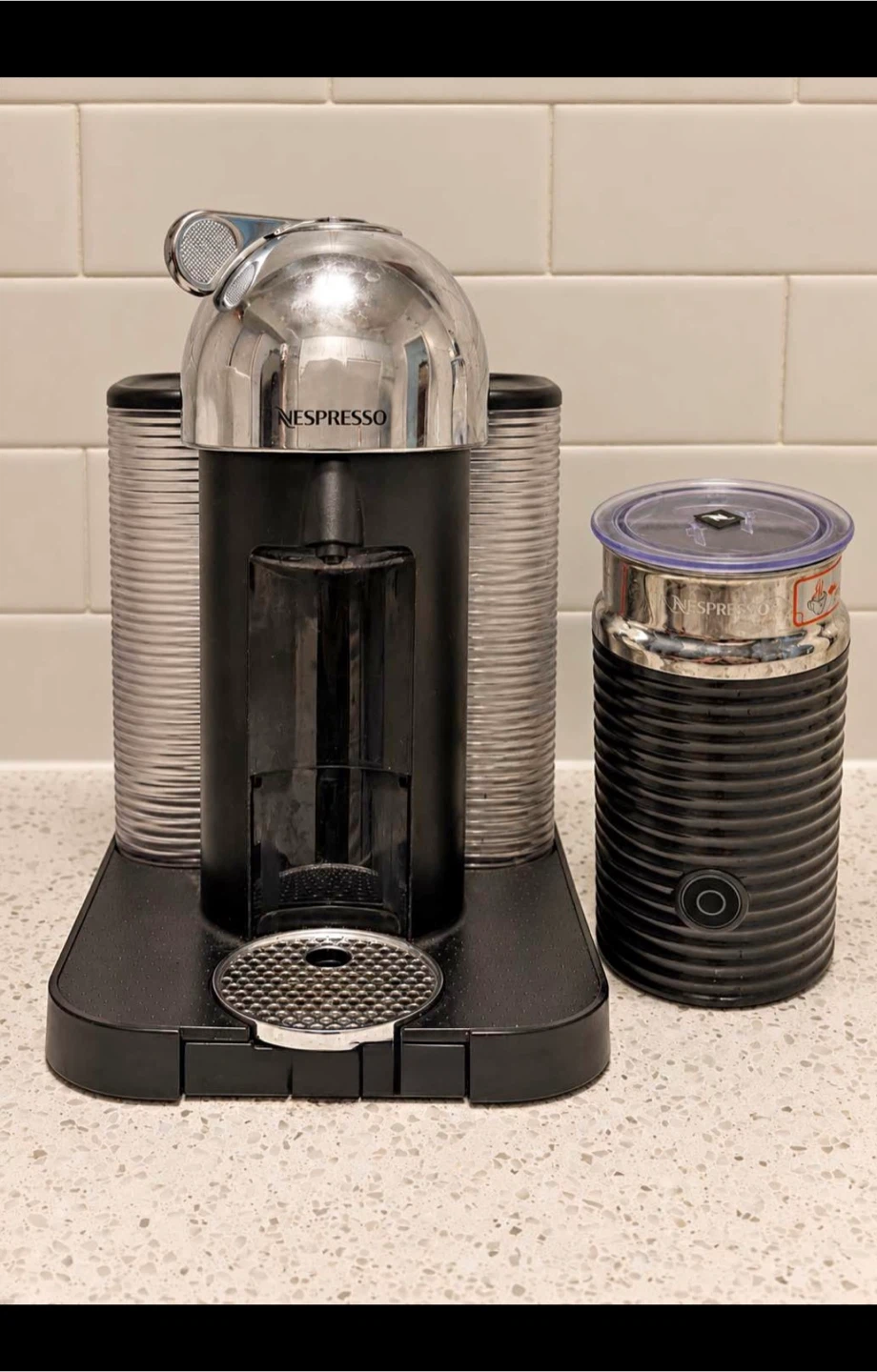Nespresso Vertuo coffee machine - photo 2