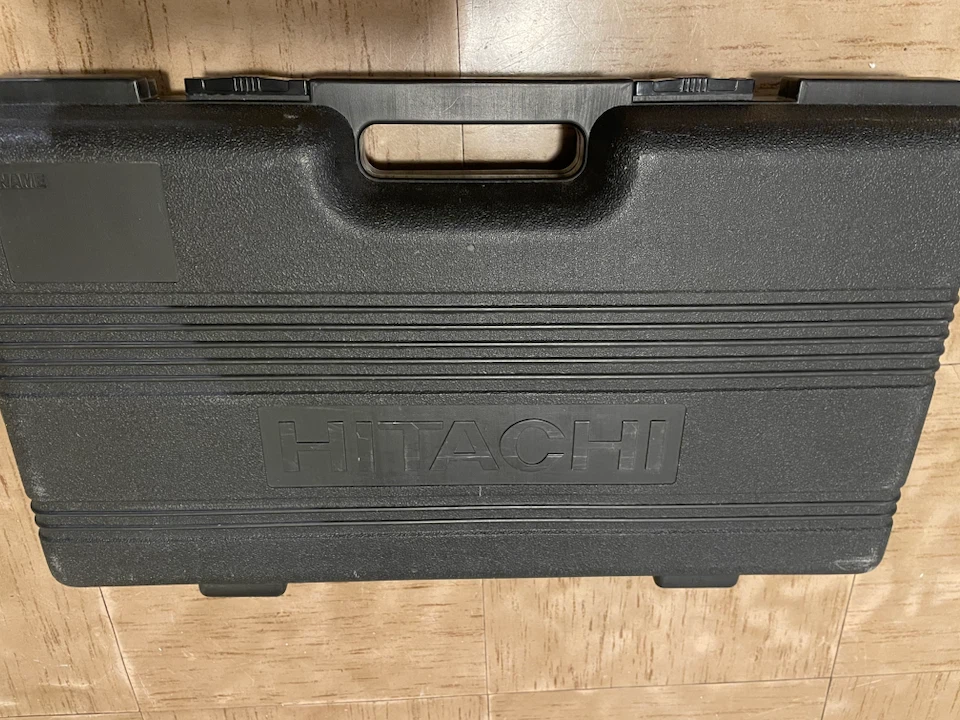 Hitachi 18V Cordless Drill and Flashlight Set - photo 2