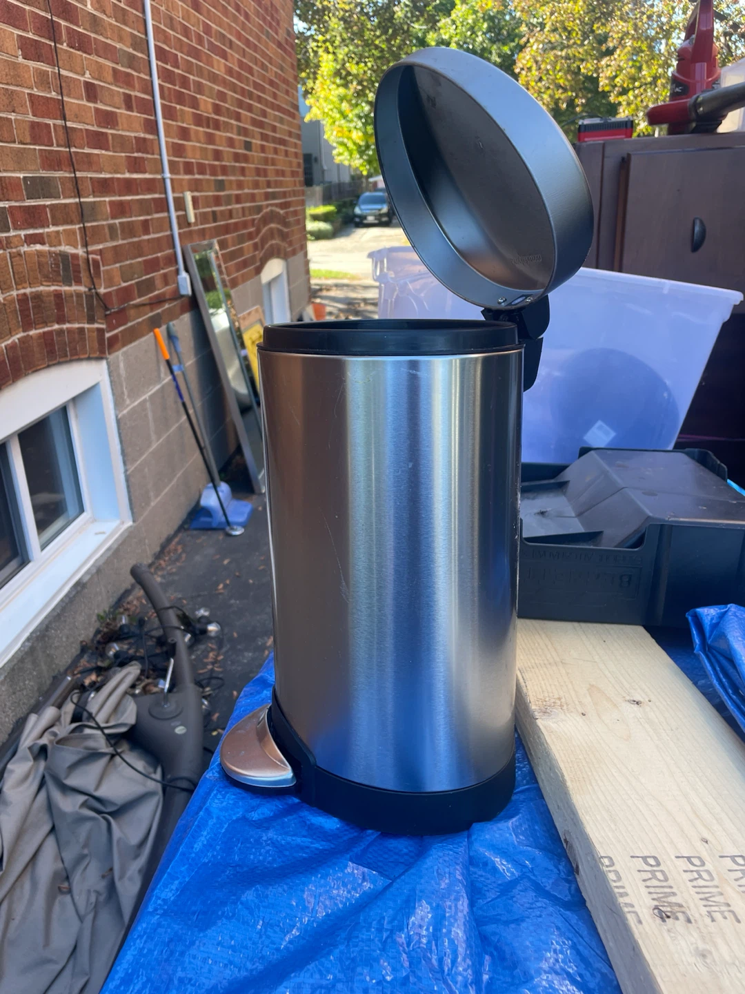 simplehuman Fingerprint-Proof Pedal Bin - photo 2