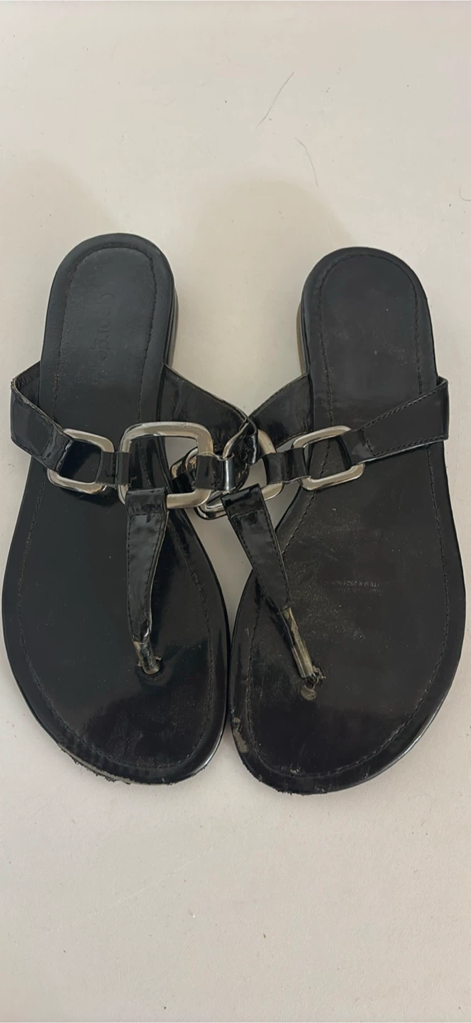 George black patent thong sandals