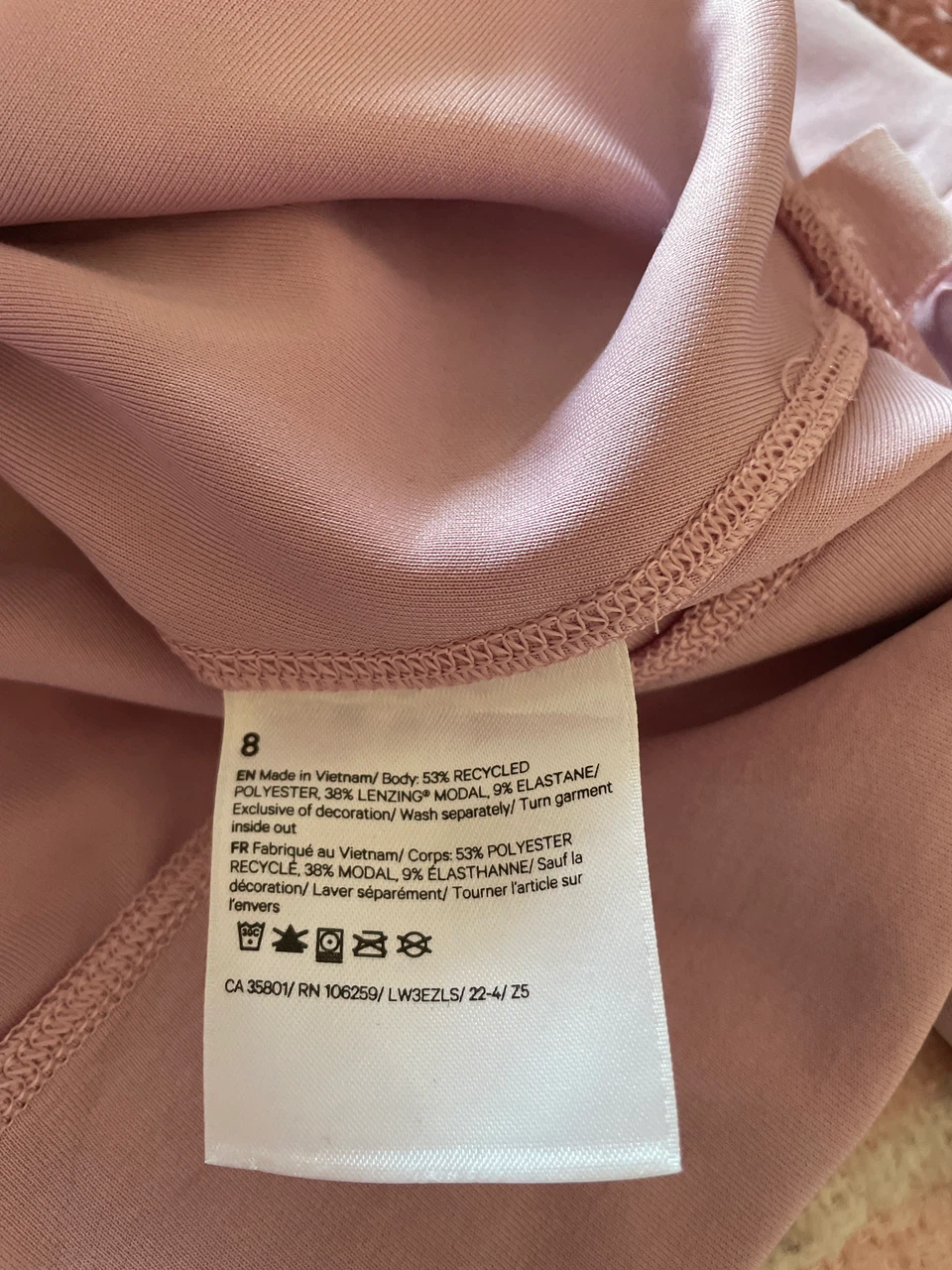 Lululemon Soft Pink Pullover Size 8 - photo 4