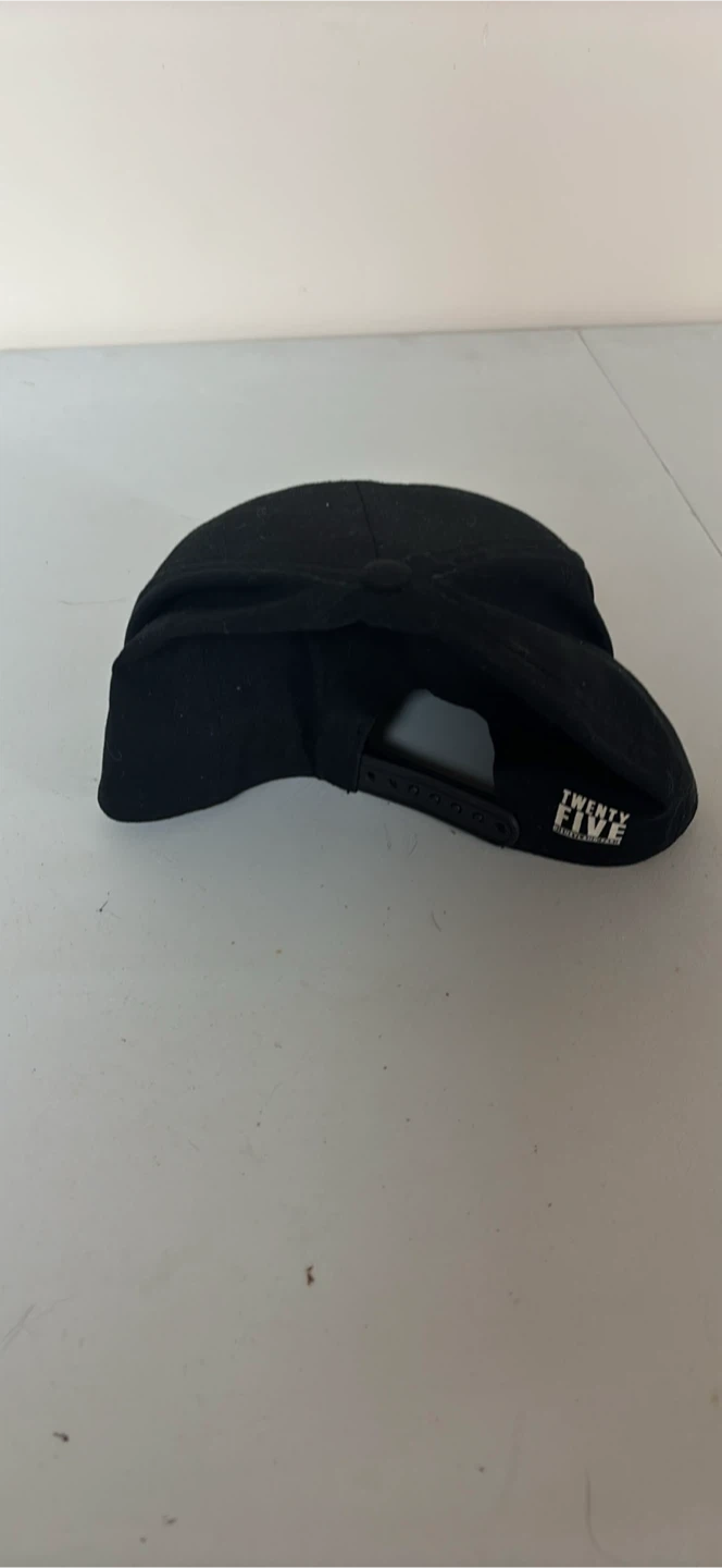 Disneyland Paris 25th Anniversary Snapback Cap - photo 2
