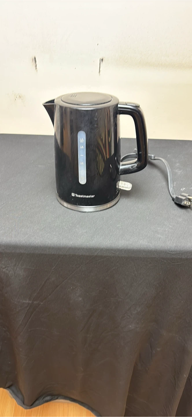 Toastmaster Black Electric Kettle