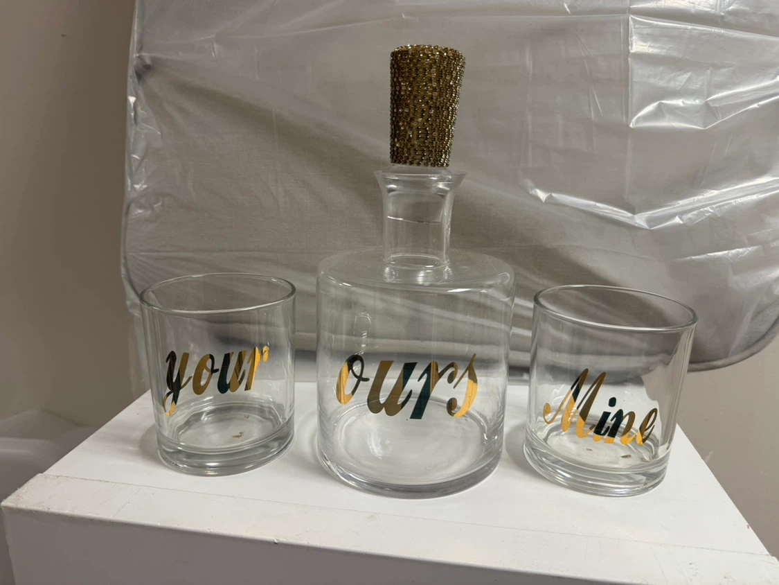 Glass Decanter and Two Glasses Set - photo 2