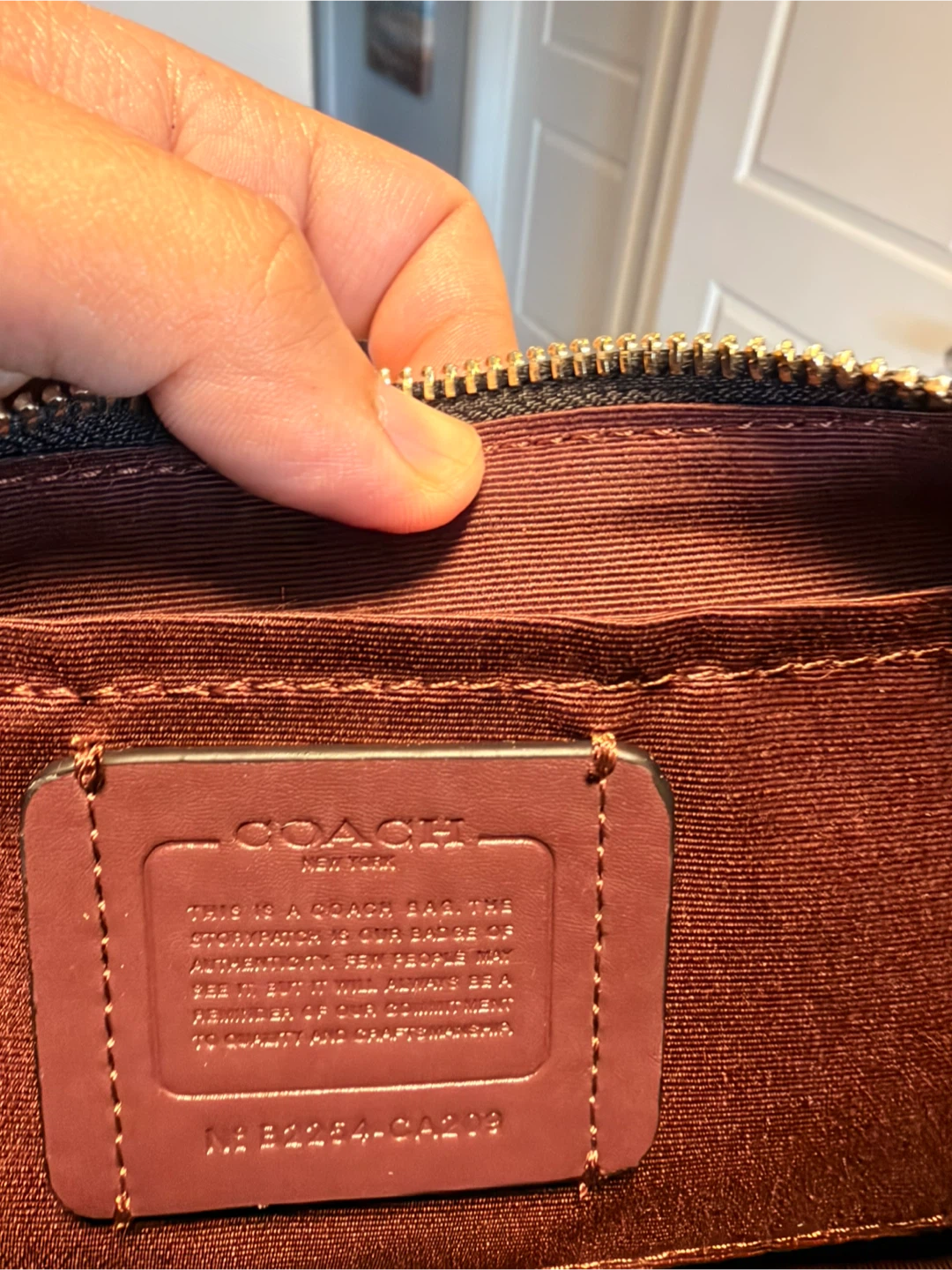 Coach Teri Shoulder Bag Black Pebbled Leather - photo 5