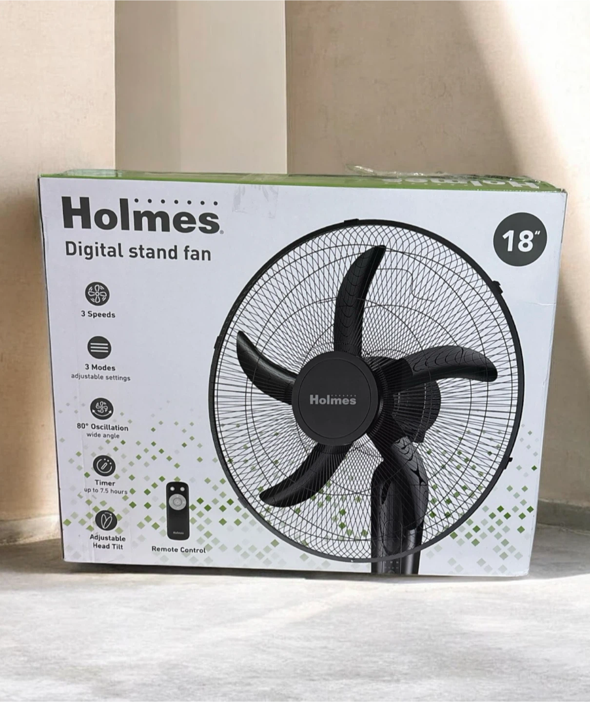 Holmes 18-inch Digital Stand Fan - photo 4