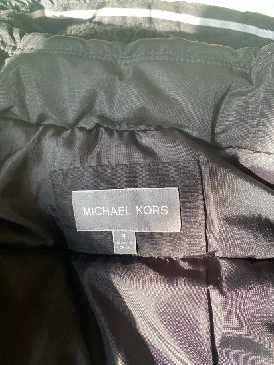 Michael Kors Kids Winter Jacket Black Size 4 - photo 3