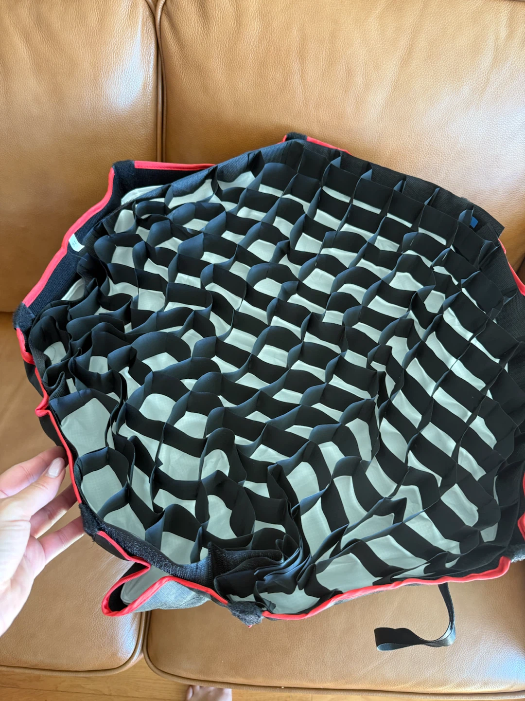 SmallRig RA-D60 Mini Parabolic Softbox - photo 3