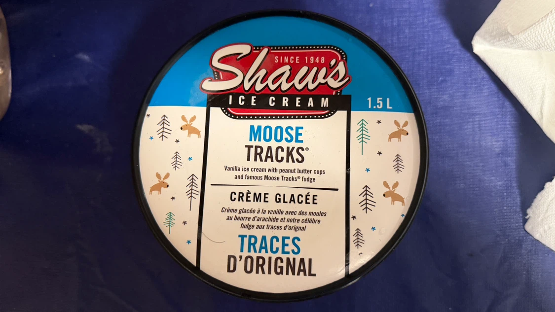 Shaw's Ice Cream Moose Tracks