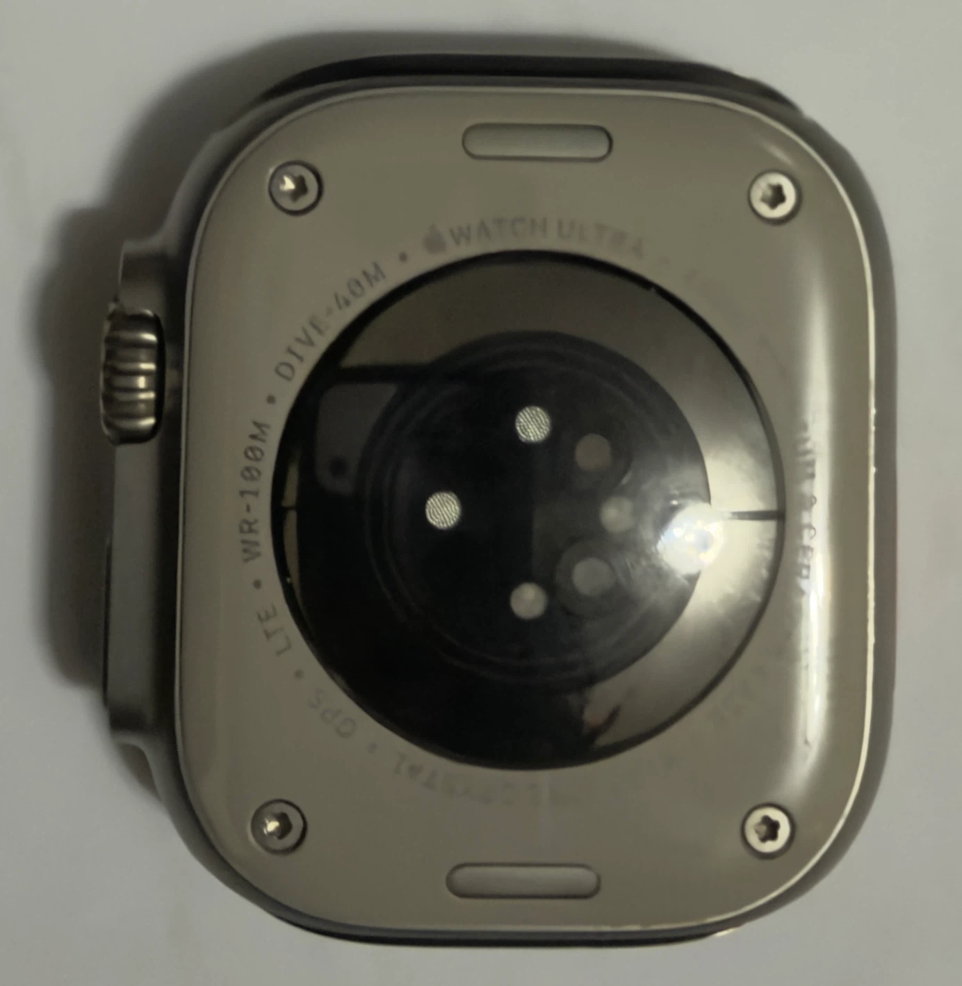 Apple Watch Ultra 2 - photo 2