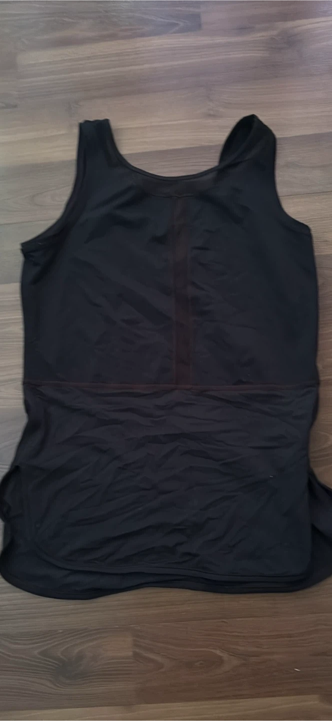 Lululemon Black Tank Top - photo 2