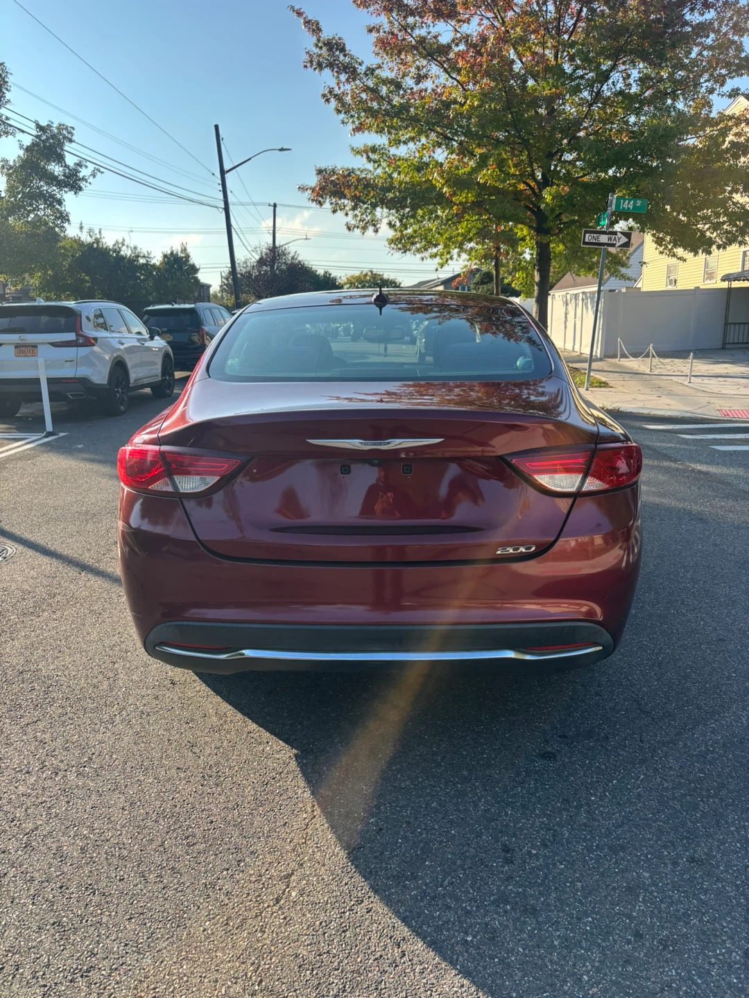 Chrysler 200 Sedan - photo 2