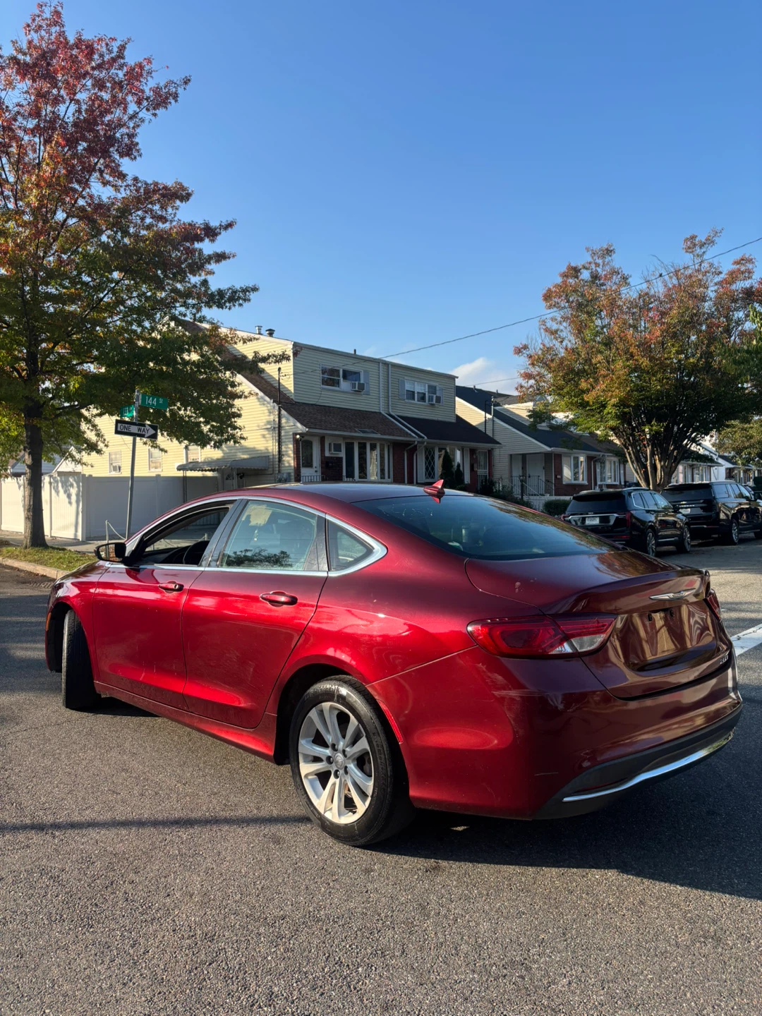Chrysler 200 Sedan - photo 4